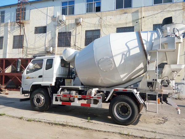 capacity of concrete mixer truck