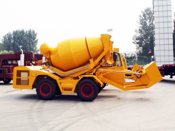 self loading mixer truck