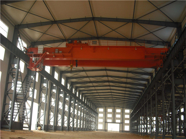 Request overhead crane 30 m